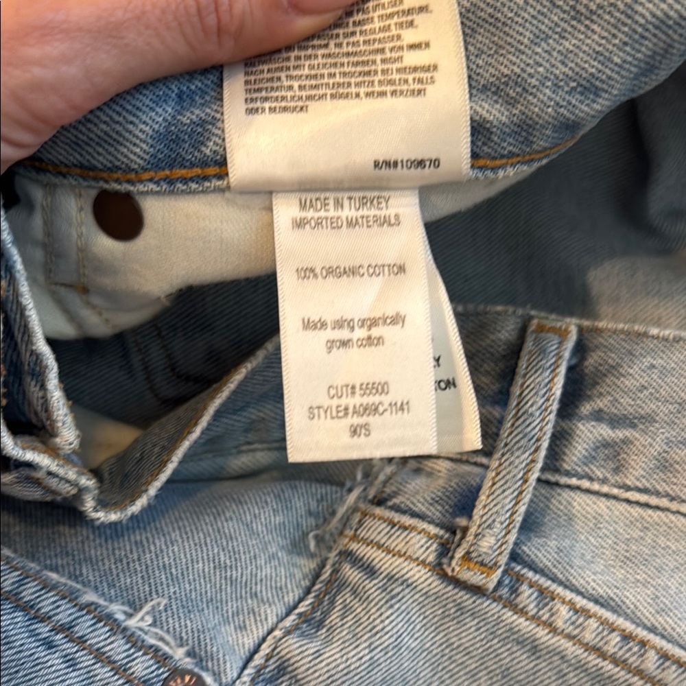 Agolde 90s Jean in captured - Picture 5 of 13